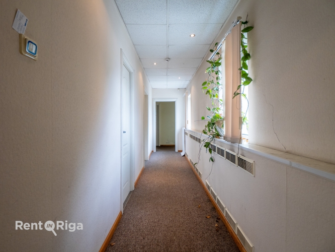 Pērnavas iela 20 23