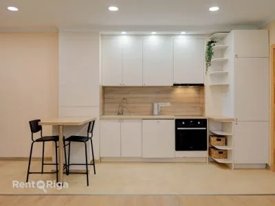 Izīrē dzīvokli, Stabu iela 87A, Rīga, Labais krasts, Centrs / 650 € 3