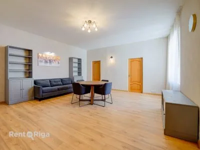 Izīrē dzīvokli, Ģertrūdes iela 9, Rīga, Labais krasts, Centrs / 1 100 € 4