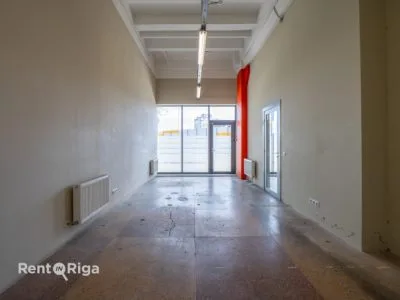 Izīrē tirdzniecības telpas, Braslas iela 29a, Rīga, Labais krasts, Purvciems / 828 € 2