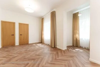 Izīrē dzīvokli, Daugavgrīvas iela 3, Rīga, Kreisais krasts, Āgenskalns / 750 € 2