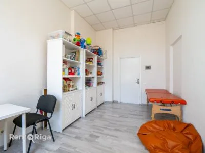 Izīrē biroju, Brīvības iela 197A, Rīga, Teika / 1245 € 3