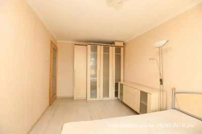 Izīrē dzīvokli, Irbenes iela 14, Rīga, Kreisais krasts, Ziepniekkalns / 370 € 2