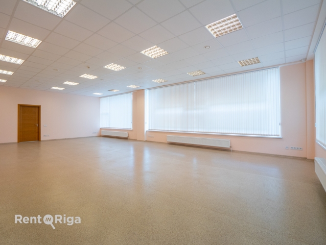 Daugavgrīvas iela 77 5
