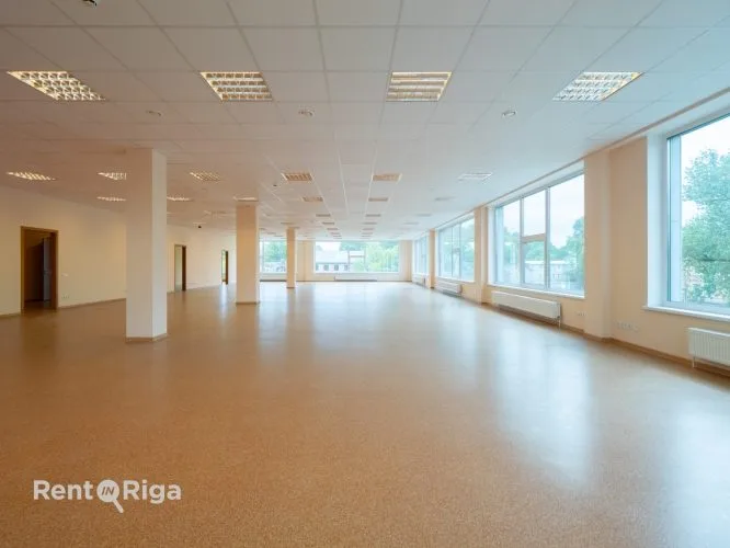 Daugavgrīvas iela 77 4