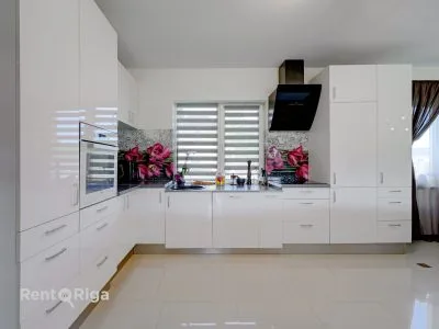 Pārdod māju, Rotaļu iela 6, Stopiņu novads, Ulbroka / 450 000 € 7