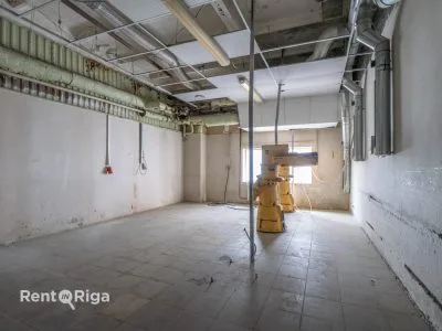 Izīrē noliktavu, Mālu iela 30, Rīga, Ziepniekkalns / 1190 € 2