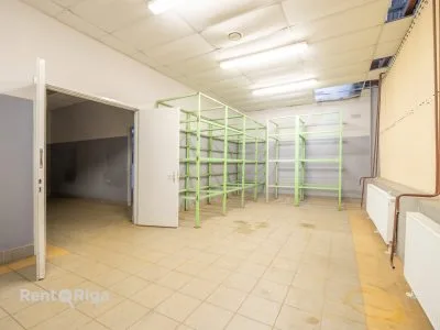 Izīrē noliktavu, Mālu iela 30, Rīga, Ziepniekkalns / 2188 € 7