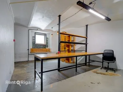 Pārdod tirdzniecības telpas, Stabu iela 2, Rīga, Labais krasts, Centrs / 90 000 € 8