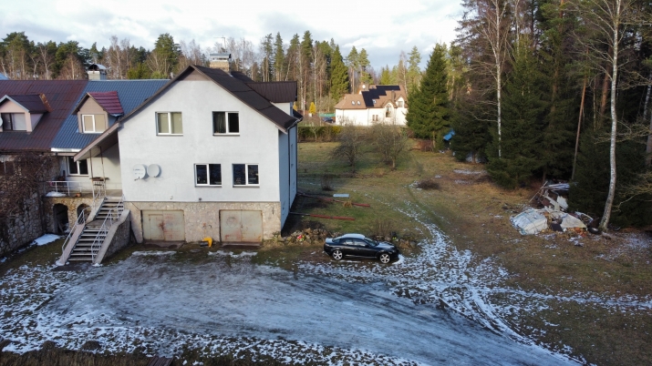 Lejasaustrumi iela 0 6