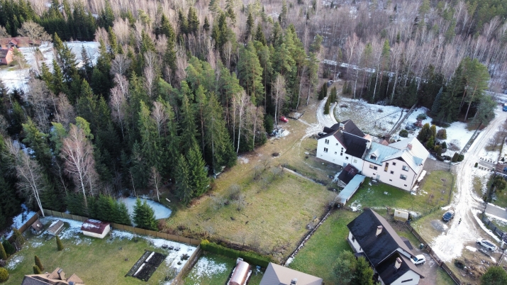 Lejasaustrumi iela 0 11
