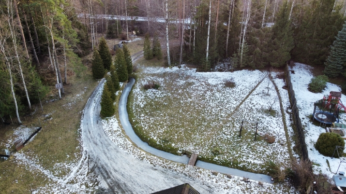 Lejasaustrumi iela 0 12