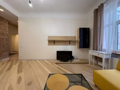 Izīrē dzīvokli, Marijas iela 16, Rīga, Centrs / 550 € 3