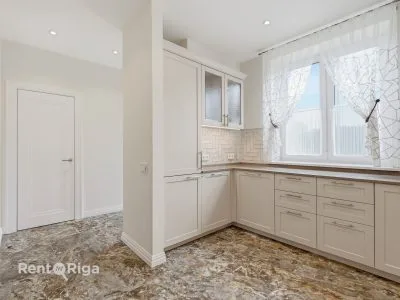 Pārdod māju, Sīļukalnu iela 11-1, Babītes novads, Babītes pagasts / 349 000 € 3