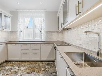 Pārdod māju, Sīļukalnu iela 11-1, Babītes novads, Babītes pagasts / 349 000 € 4