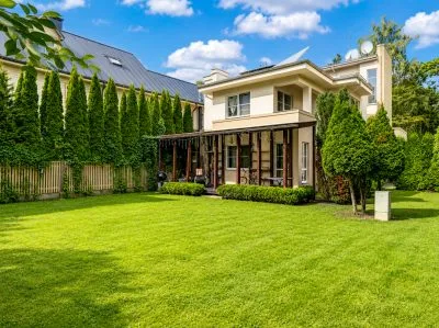 Pārdod māju, Edinburgas iela 17, Jūrmala, Dzintari / 1 100 000 € 2