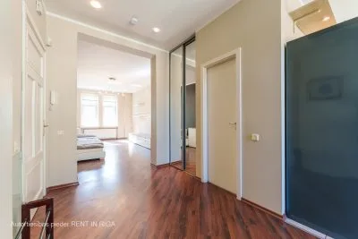 Pārdod dzīvokli, Krišjāņa Valdemāra iela 75, Rīga, Labais krasts, Centrs / 270 000 € 7