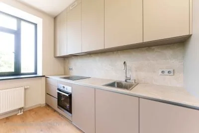 Pārdod dzīvokli, Lielirbes iela 9a, Rīga, Āgenskalns / 119500 € 3