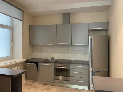 Izīrē dzīvokli, Dzirnavu iela 13, Rīga, Labais krasts, Centrs / 750 € 4