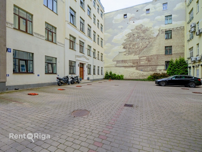 Ernesta Birznieka Upīša iela 18a 23