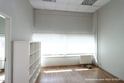 Izīrē tirdzniecības telpas, Latgales iela 267, Rīga, Labais krasts, Ķengarags / 4 415 € 8