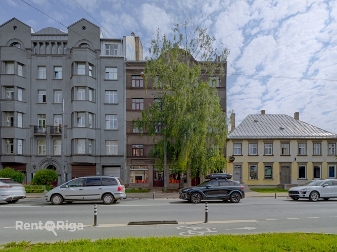 Lāčplēša iela 77 21