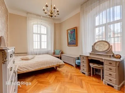 Izīrē dzīvokli, Jāņa sēta iela 5, Rīga, Labais krasts, Centrs / 900 € 8