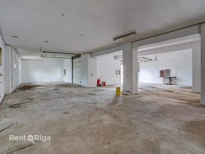 Izīrē noliktavu, Ganību dambis iela 23a, Rīga, Labais krasts, Centrs / 1 525 € 1