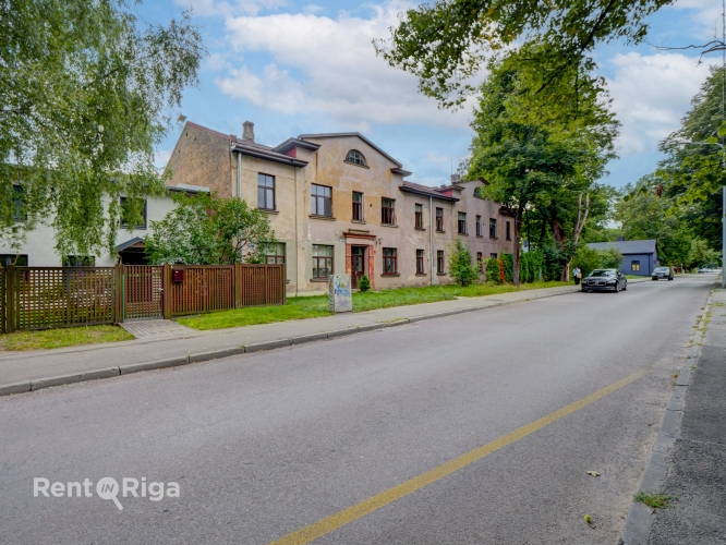 Čiekurkalna 1. līnija 41a 20