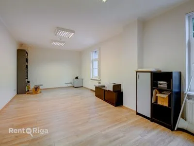 Izīrē biroju, Hugo Celmiņa iela 9, Rīga, Kreisais krasts, Āgenskalns / 253 € 1