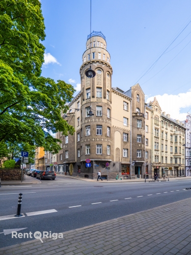 Lāčplēša iela 21 29
