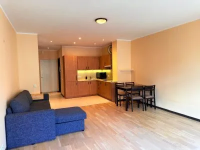 Izīrē dzīvokli, Alauksta iela 9, Rīga, Labais krasts, Centrs / 470 € 1