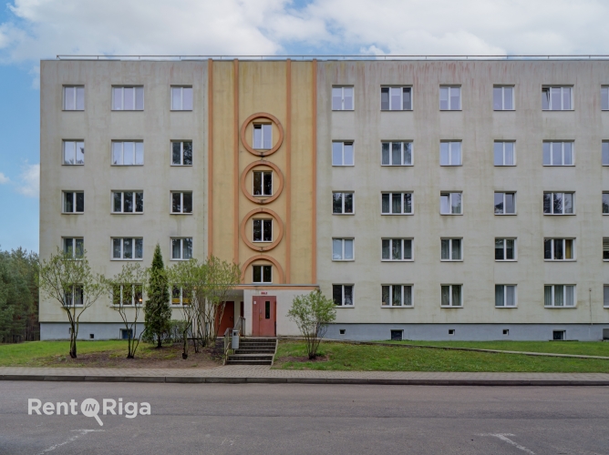 Priedes iela 12 1