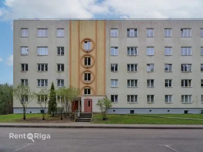 Pārdod dzīvokli, Priedes iela 12, Ropažu novads / 39 500 € 1