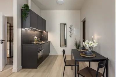 Izīrē dzīvokli, Barona iela 104, Rīga, Labais krasts, Centrs / 520 € 3