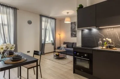 Izīrē dzīvokli, Barona iela 104, Rīga, Labais krasts, Centrs / 520 € 4