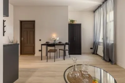 Izīrē dzīvokli, Barona iela 104, Rīga, Labais krasts, Centrs / 520 € 7
