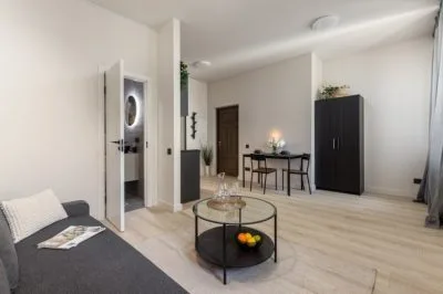 Izīrē dzīvokli, Barona iela 104, Rīga, Labais krasts, Centrs / 520 € 8