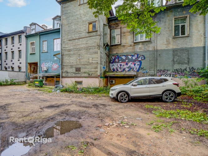 Krišjāņa Barona iela 70 16