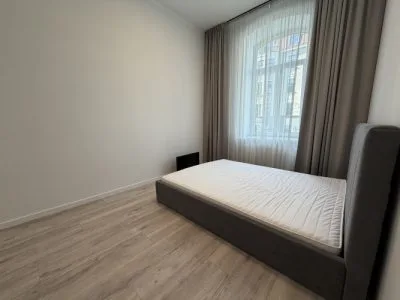 Izīrē dzīvokli, Pulkveža Brieža iela 10, Rīga, Centrs / 750 € 8