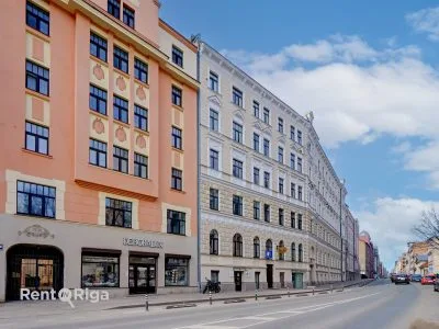 Аренда квартиры, Lāčplēša улица 62, Rīga, Labais krasts, Centrs / 670 € 2