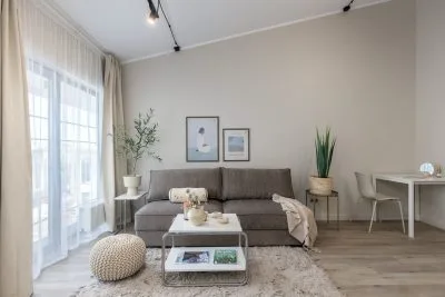 Izīrē dzīvokli, Zemitāna iela 2b, Rīga, Labais krasts, Centrs / 380 € 4
