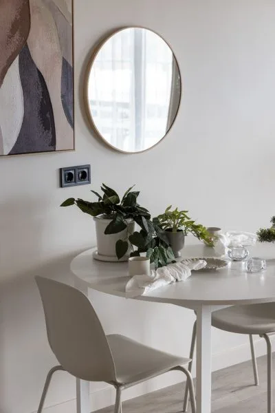 Izīrē dzīvokli, Zemitāna iela 2b, Rīga, Labais krasts, Centrs / 380 € 8
