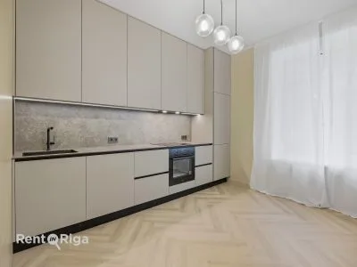 Pārdod dzīvokli, Eksporta iela 3, Rīga, Labais krasts, Centrs / 278 000 € 1
