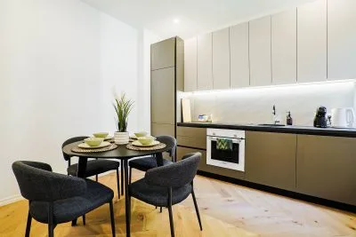 Izīrē dzīvokli, Brīvības iela 68, Rīga, Labais krasts, Centrs / 650 € 1