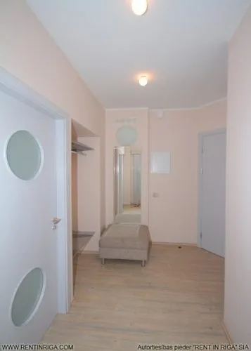 Izīrē dzīvokli, Eksporta iela 10, Rīga, Labais krasts, Centrs / 400 € 8