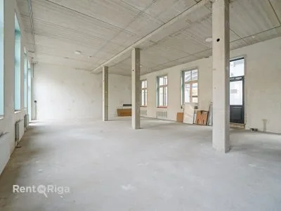 Izīrē biroju, Ernesta Birznieka-Upīša iela 4, Rīga, Centrs / 7200 € 4