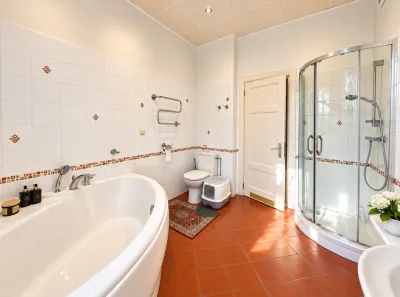 Izīrē dzīvokli, Dubultu prospekts iela 19, Jūrmala, Dubulti / 1100 € 7