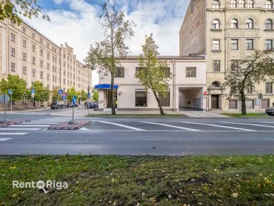 Retail premises For Rent, Pērnavas street 43, Rīga, Labais krasts, Centrs / 678 € 1