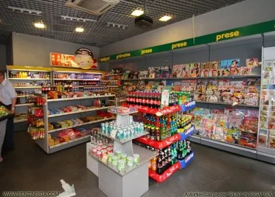 Izīrē tirdzniecības telpas, Grēcinieku iela 11, Rīga, Labais krasts, Vecrīga / 2 070 € 3